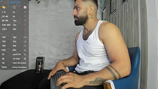 LeonidasKaiser's Webcam Show