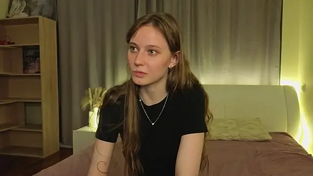 Chat +18 de RubieHeiser ao vivo