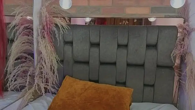 Pokazy przed kamerką – Missy_22_