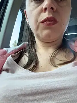 ladywithbigass 在線直播表演