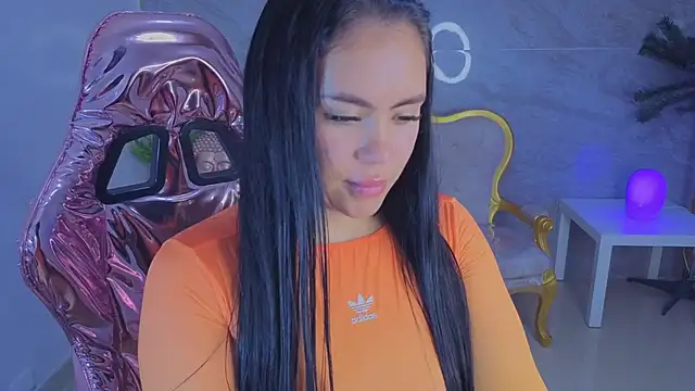 Онлайн чат XXX nati06_s