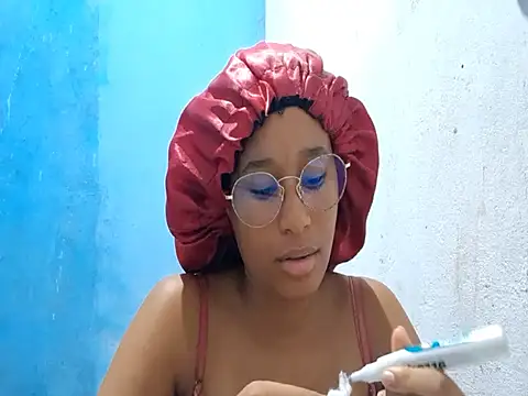 Show modela MadelynStamant na web-kameri