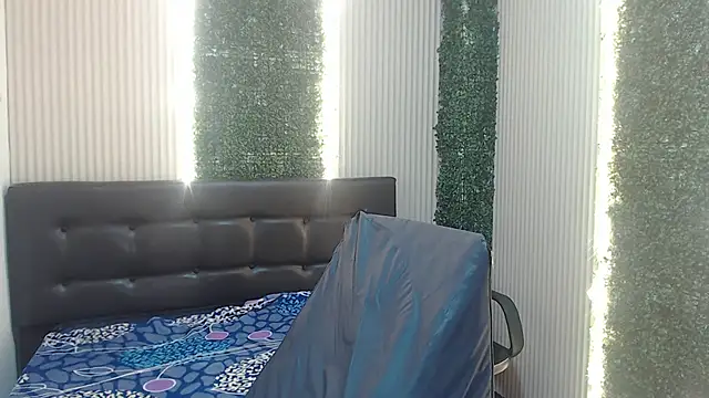 แชท XXX สดของ violet_angel13