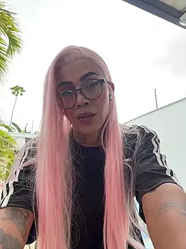 miss_tatiana_'s Webcam Show