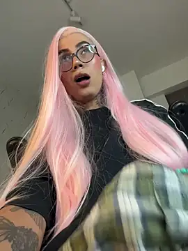 miss_tatiana_'s Webcam Show