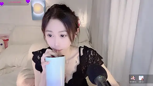 mistylana_ Show Webcam