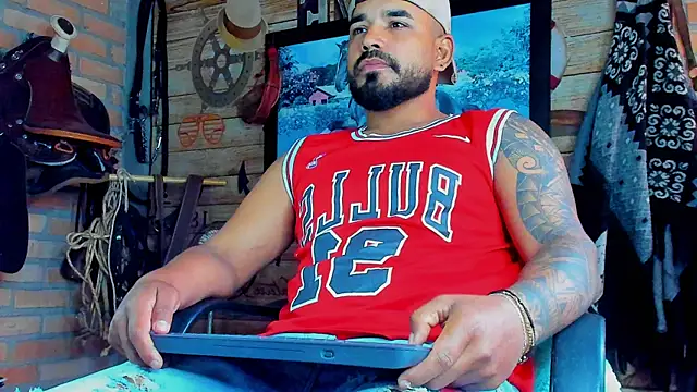 dominic_jonson Webcam Show