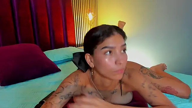 LauraAristizabal: онлайн-секс-чат