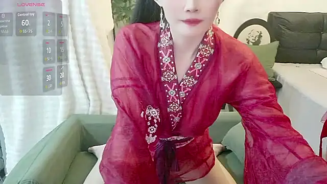 NANA-EET Adlı Modelin Canlı XXX Sohbeti