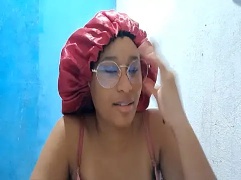 MadelynStamant: онлайн-секс-чат