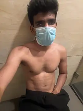 BadBoyTom78 在線直播表演