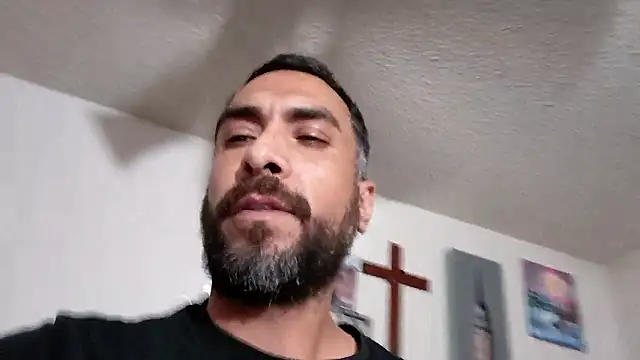 Forbidden_daddy's Webcam Show