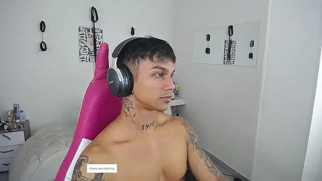 Czat XXX na żywo – Leonard_Price