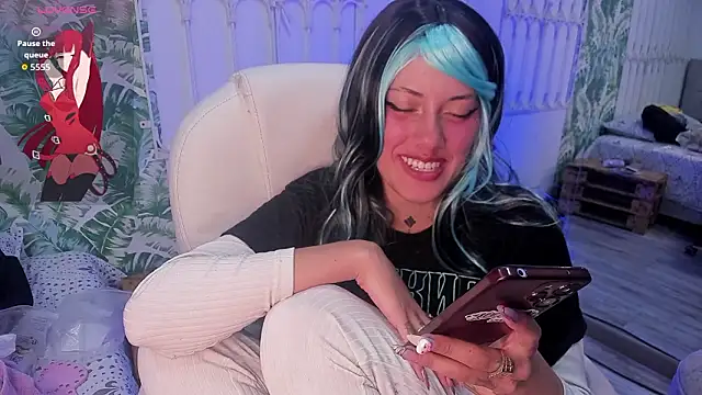 Онлайн чат XXX _sharlotte777