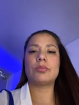 Pretty__Milf – Kamerová šou