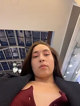 Holly_Play Adlı Modelin Web Kamerası Şovu