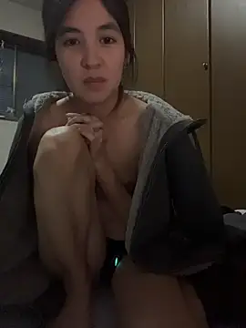 hika1373 Adlı Modelin Canlı XXX Sohbeti