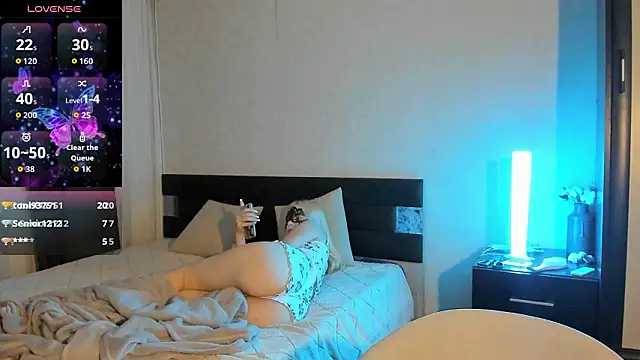 Polly_Skil 网络视讯表演