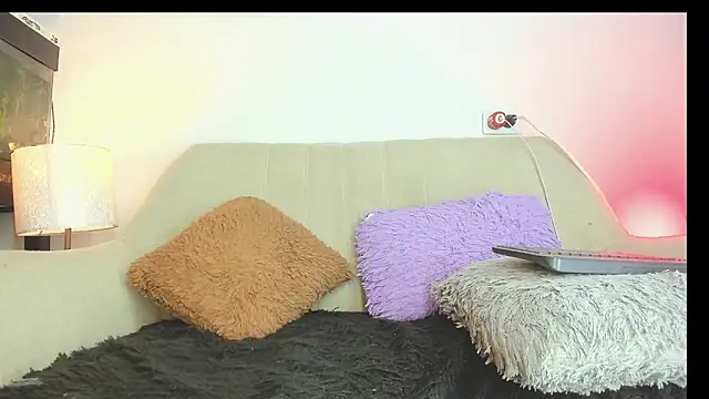 drakomilck1 Show in webcam