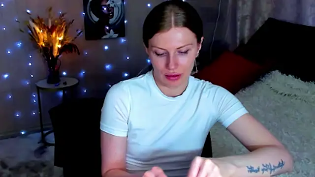 JinnaGreat's Live XXX Chat