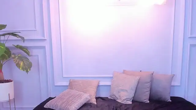 cintiagreyxのウェブカメラショー