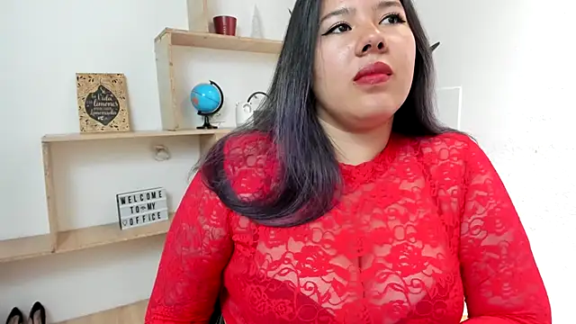 LinaBrowm 现场XXX聊天