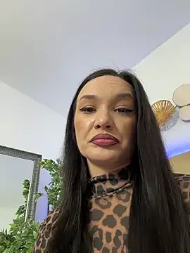 Show de DaliyaArabian na webcam