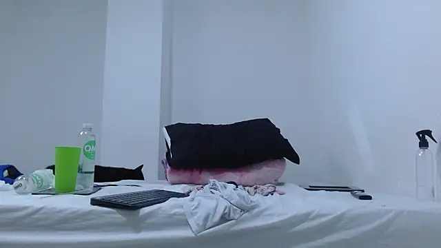 isabel_24_gil's Live XXX Chat