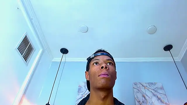 Chat +18 de Santiago_Ortiz_ ao vivo