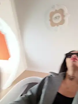 Bonny_Eva live XXX chat