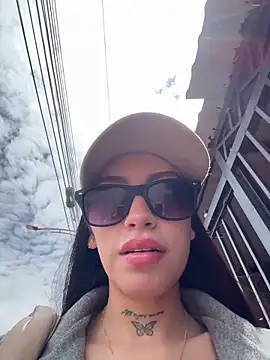 แชท XXX สดของ Bonny_Eva