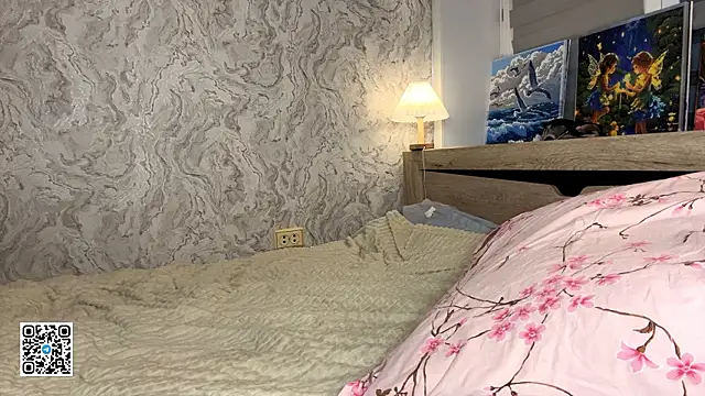 CindyHines 在線直播表演