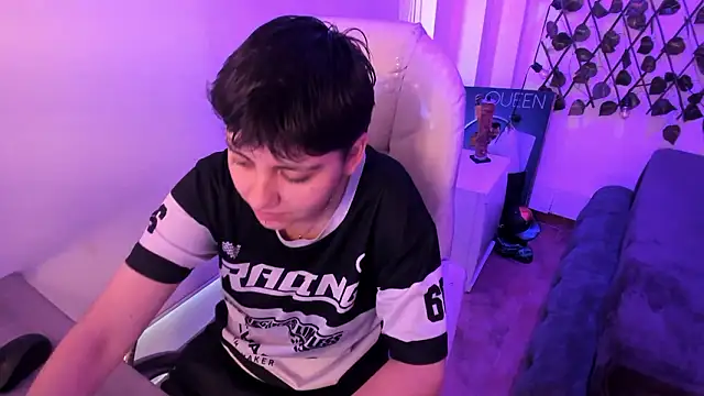 Nathaly_ds 即時 XXX 聊天