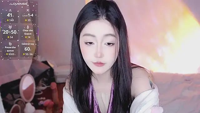 Ennaily Adlı Modelin Canlı XXX Sohbeti