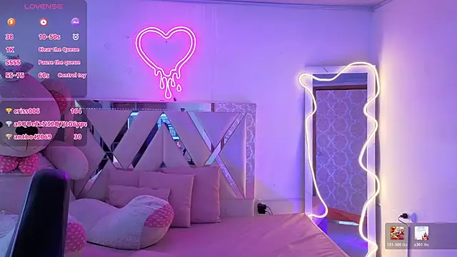 SABRIINA_TAY Adlı Modelin Canlı XXX Sohbeti