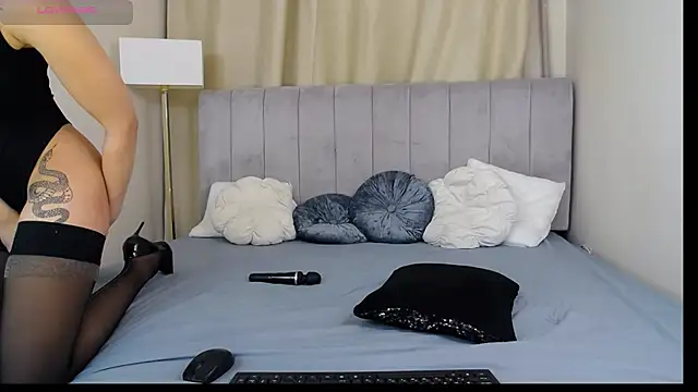 Chat XXX ao vivo de Erikka__