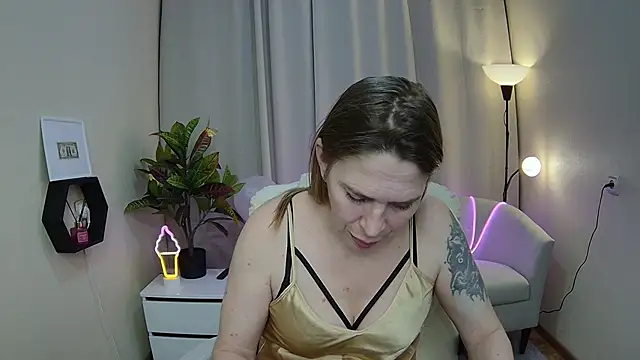 TessaDaybreak Obrolan Langsung XXX