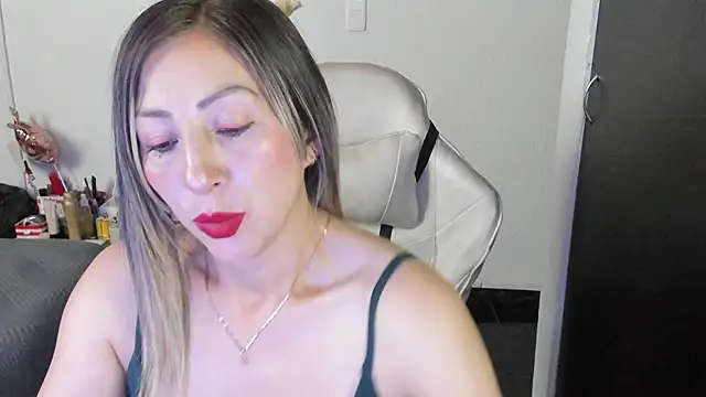 Andreina_Suann Live XXX-chat