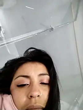 Chat XXX ao vivo de Aisha_09