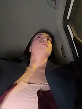 Chat XXX en directo de Holly_Play