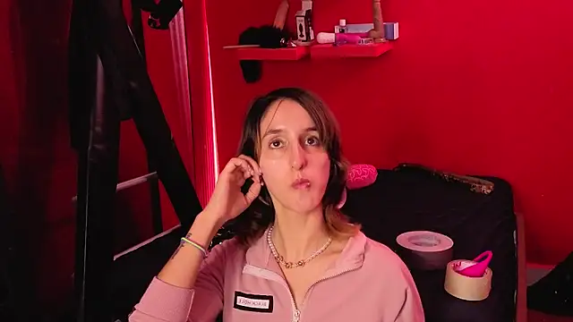 Ambar_Roux_ Live XXX-chat