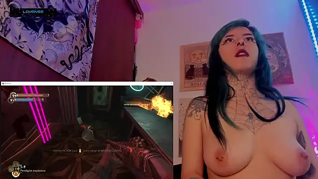 Hisato111 élő XXX-chatje