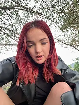 XXX chat uživo modela Daddyslut2_0