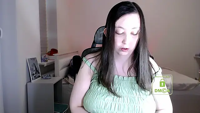 Chat +18 de cute_and_hot ao vivo