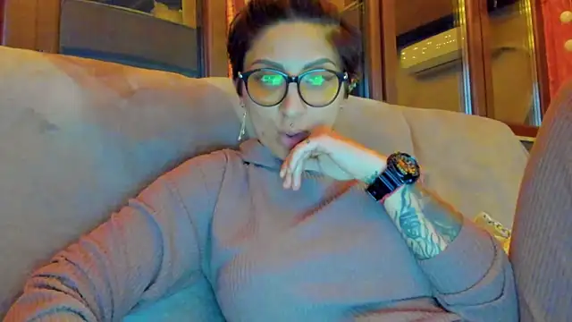 Chat XXX ao vivo de Lucky_Deniz