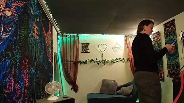 Chat +18 de CallMeMaria ao vivo