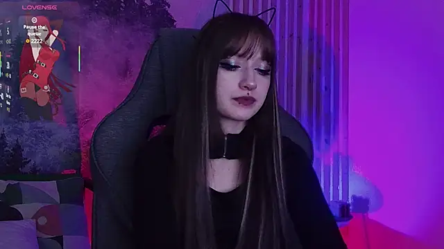 Chat +18 de LiliLuna ao vivo