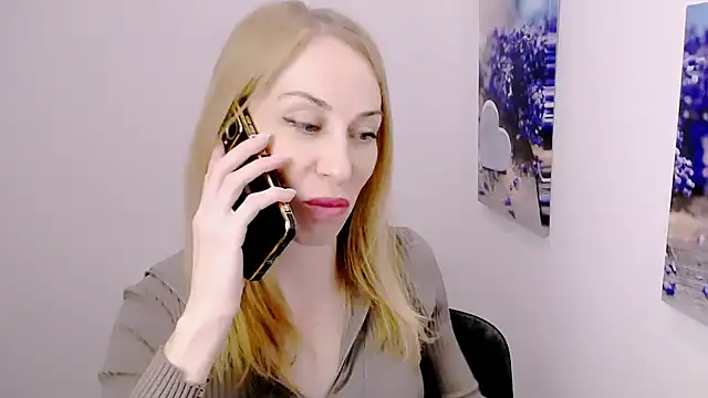 Chat +18 de Create_your_own_sun ao vivo