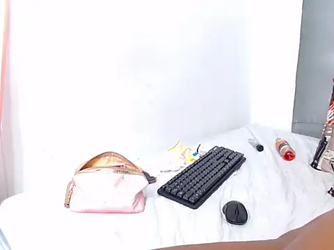 Luxuryebony69 现场XXX聊天