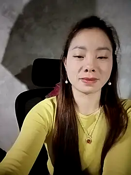 milo123-xx Chat XXX in diretta